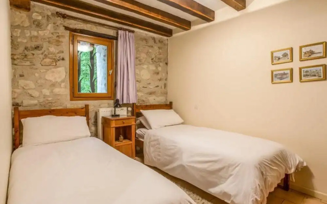 17th Century Manor House