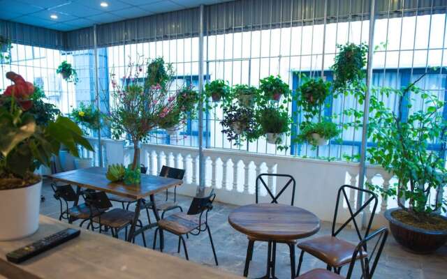 The Chi Novel Hostel