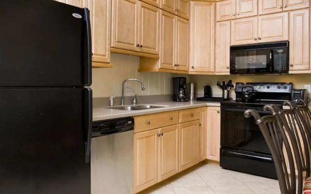 Hilton Head Beach Villa 28 by RedAwning