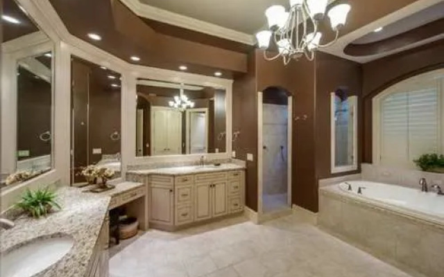 Pelican by RedAwning