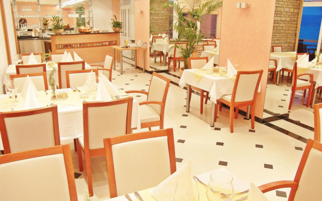 Hotel Sunce