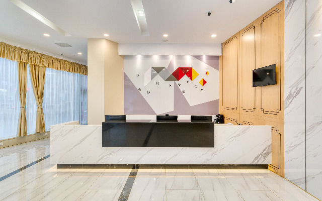 Borrman Hotel Nanjing Zhushan Road Metro Station