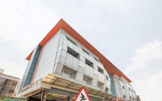 OYO 14972 Hotel Ekaa