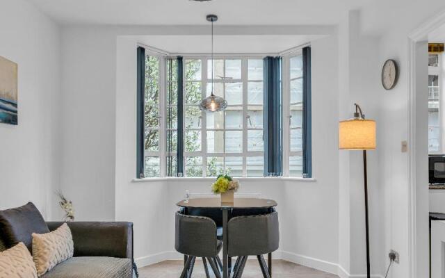 Contemporary Apartments Chelsea