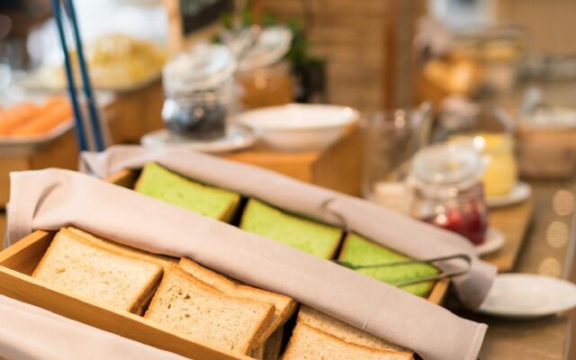 Le Eminence Puncak Hotel Convention & Resort