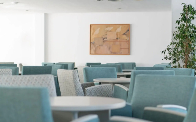 Aparthotel Tropicana