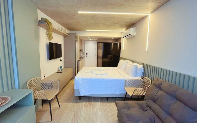 Setai Yacht Luxury - by Almare