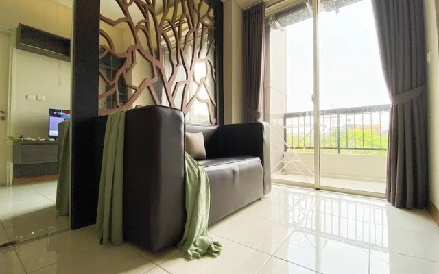 Modern Look 1BR Apartment at Silkwood Residence