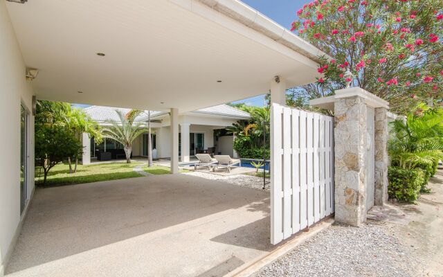 3 Bedroom Pool Villa L53