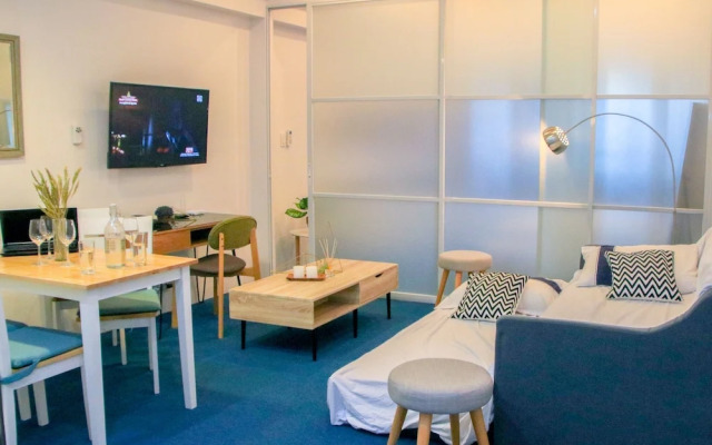 Indigo Makati @ BSA Suites