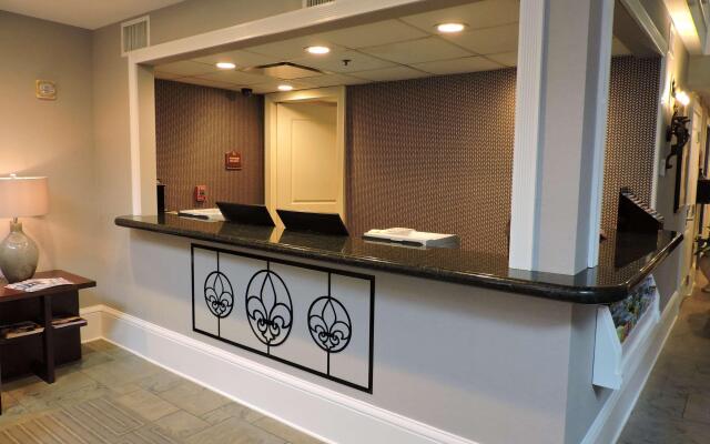 Best Western Plus St. Christopher Hotel