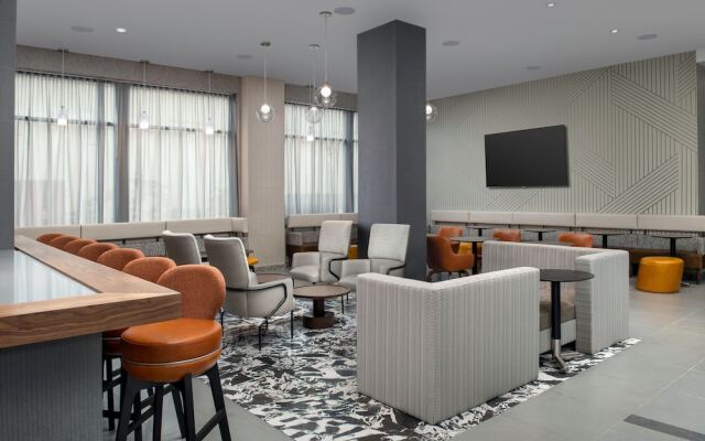 Residence Inn By Marriott New York Queens