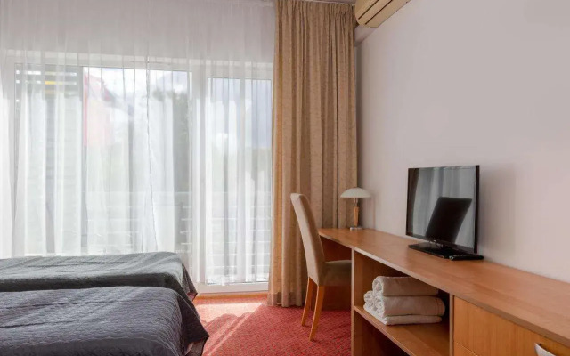 Raadimõisa Hotel
