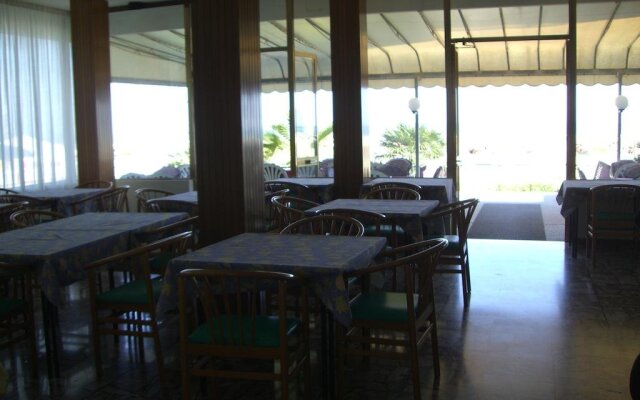 Hotel Royal Garnì