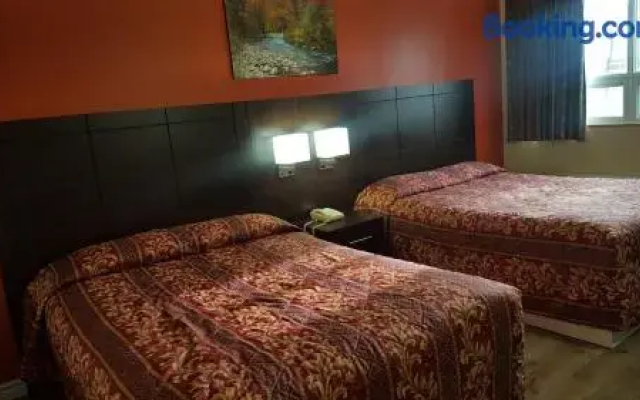 Royal Windsor Inn & Suites