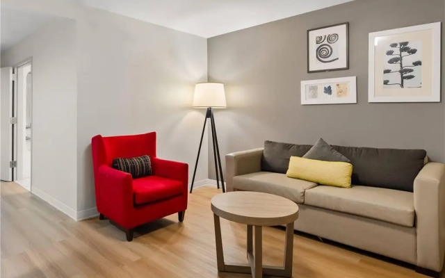 Country Inn & Suites by Radisson, Roanoke, VA