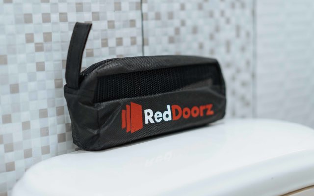 RedDoorz near Robinsons Cybergate Davao