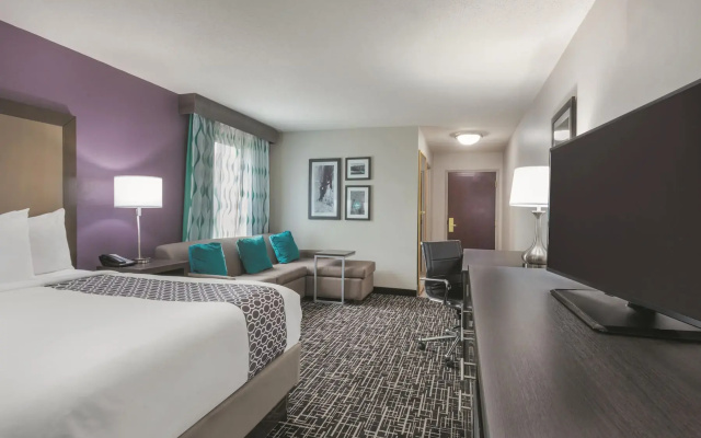 La Quinta Inn & Suites by Wyndham Covington