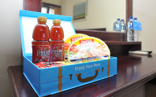 巴厘岛艾里潘泰萨努库苏马萨里6号酒店(Airy Pantai Sanur Kusuma Sari 6 Bali)