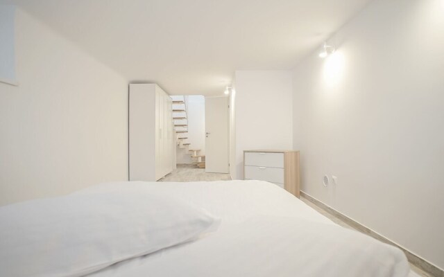 CN2i Luxury Accommodation DC