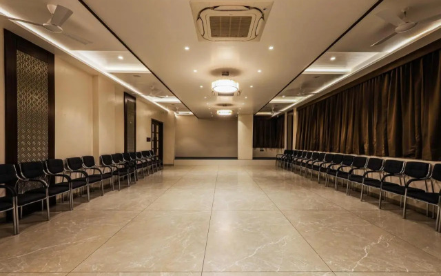 Blisss Hotel, Kolhapur