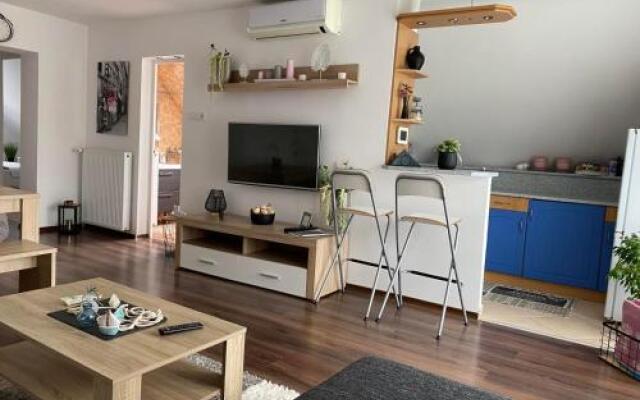 Munkácsy Apartmanok