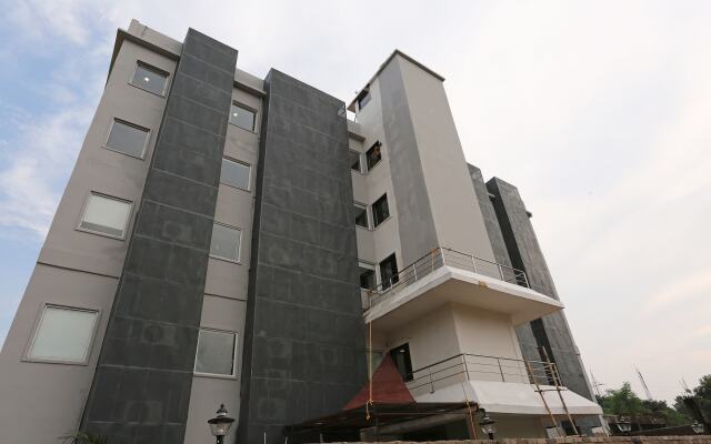 OYO Flagship 22336 Mancheswar Industrial Estate