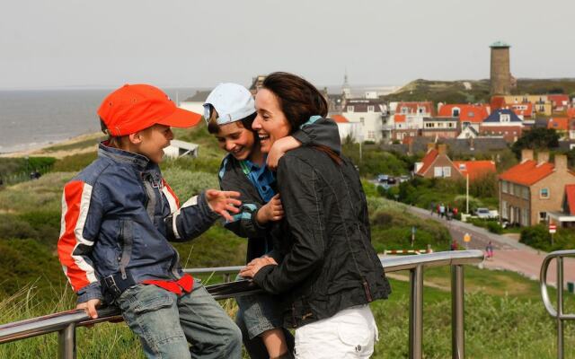 Restyled Villa With Dishwasher, Near the Sea in Domburg
