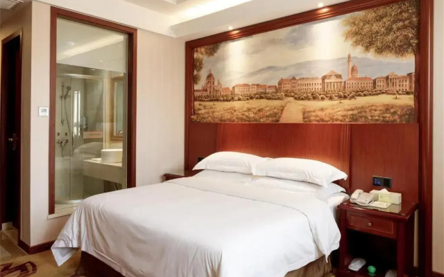 Vienna Hotel