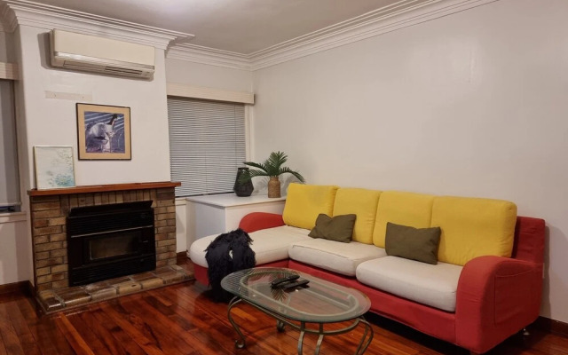 Cozy 3BR - Heat Pump & Wifi & Netflix