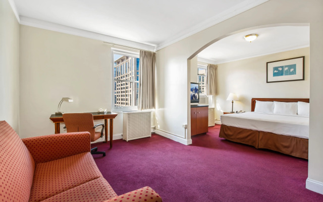 Travelodge by Wyndham Downtown Chicago