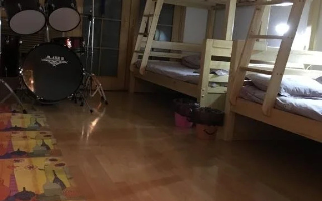 Sanrenxing Hostel