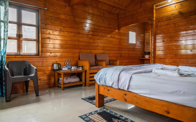 Leo Wooden Resort
