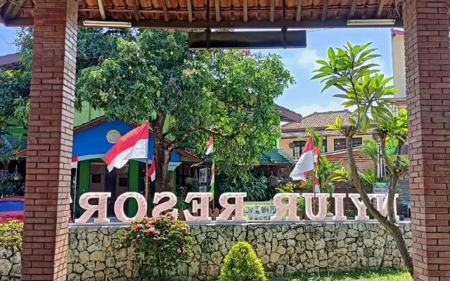 Nyiur Resort Hotel