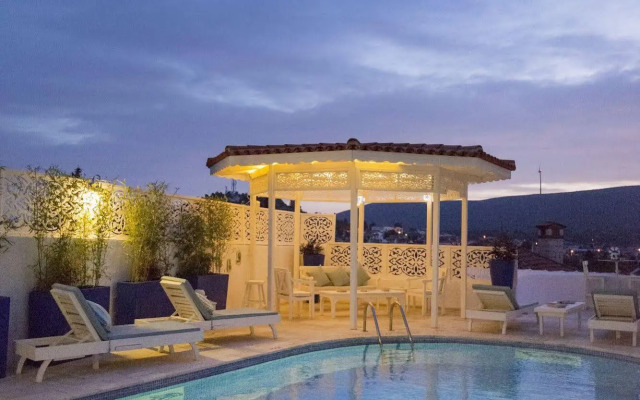 Alacati Degirmen Hotel