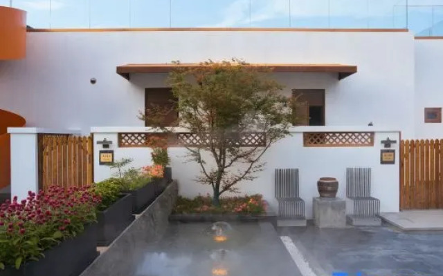 Soyard  Resort  Sanduhe