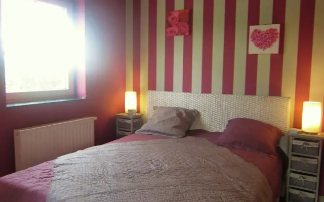 Cosy Holiday Home in Vodelee With Private Garden