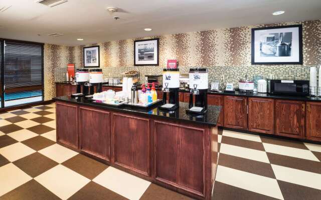 Hampton Inn & Suites Wilson I-95