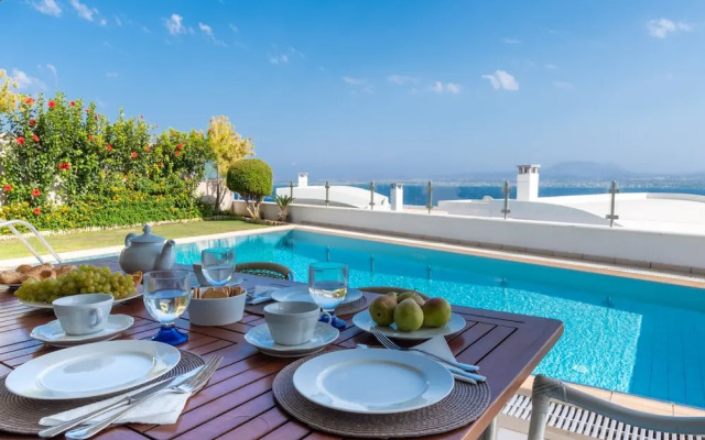 Blue Oasis Luxury Villa