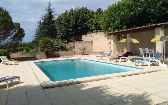 Villa With 2 Bedrooms in Mormoiron, With Private Pool and Furnished Ga