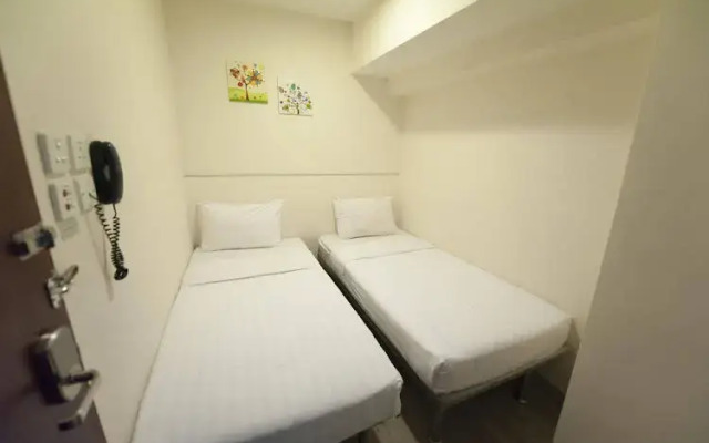 Tatami Hampton Hotel