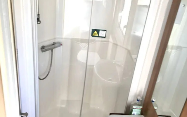 Beautiful 3 bed Caravan, Southviewpark Skegness