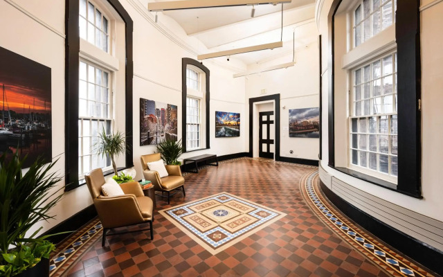 The Richardson Hotel