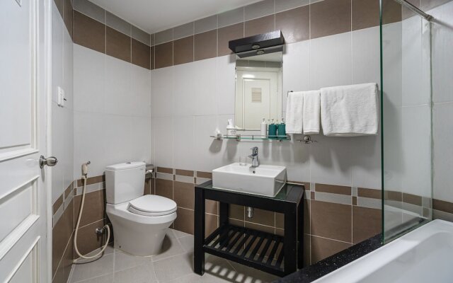 HoLo Alex House Saigon - Serviced HomeStay