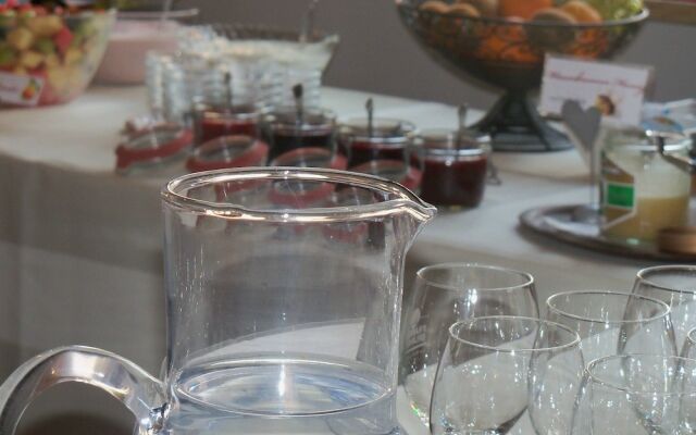 Landhotel & Weingasthof Schwarzer Adler