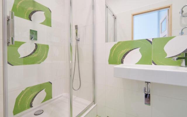 Central Krak Apartments