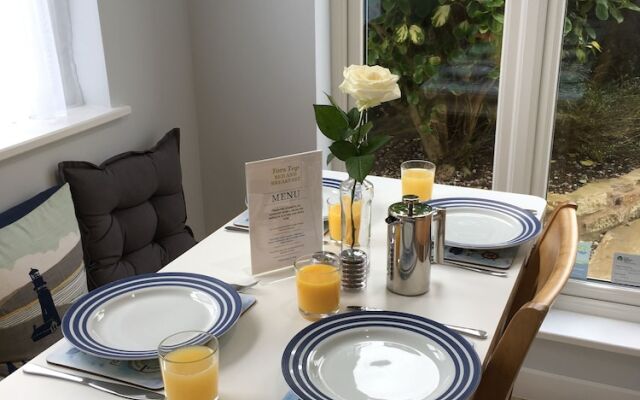 Tors Top Bed and Breakfast