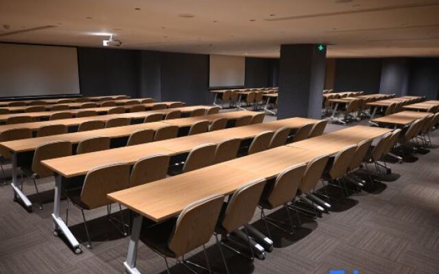 JI Hotel (Quancheng Plaza Jinan)