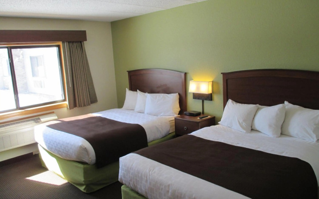 Cobblestone Hotel & Suites – Wisconsin Rapids