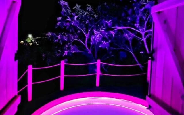 Aprosmeno Jacuzzi House 3 With Private Pool